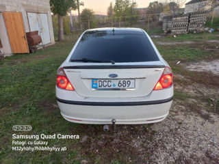 Ford Mondeo foto 3