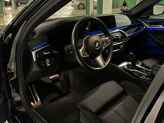 BMW 5 Series foto 18