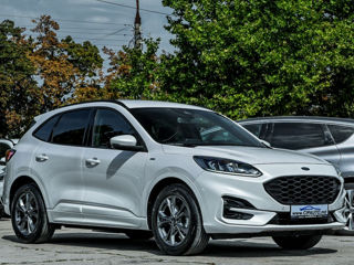 Ford Kuga foto 1