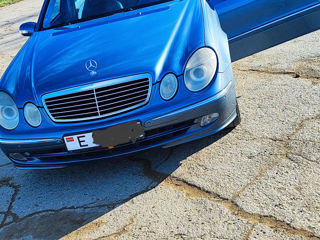 Mercedes E-Class foto 5