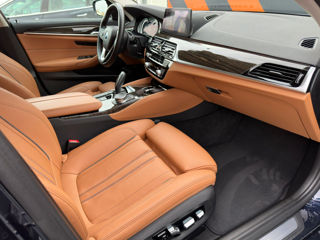 BMW 5 Series foto 15