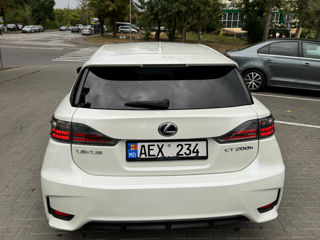 Lexus CT Series foto 5