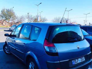 Renault Grand Scenic foto 3