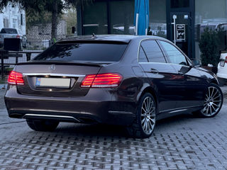 Mercedes E-Class foto 3