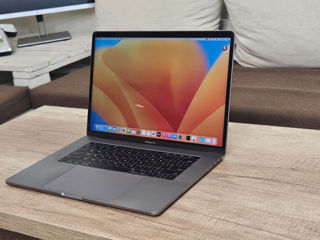 Macbook Pro 15 2018 (i7 8x 4.00Ghz, 16Gb, SSD 1TB, Radeon Pro 560 4Gb) foto 3