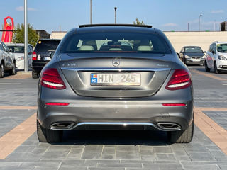 Mercedes E-Class foto 5