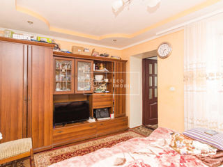 Vânzare apartament cu 4 odăi separate, casă la sol, în 2 nivele, încălzire autonomă, 105900 euro foto 11