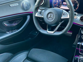 Mercedes E-Class foto 7