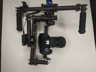 1 stabilizator video pentru camere DSLR /1 pentru Sony NEX Panasonic GH4/5 foto 1