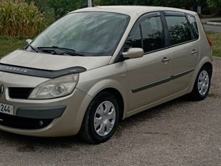 Renault Scenic foto 1