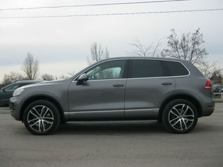 Volkswagen Touareg foto 3