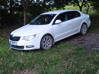 Skoda Superb foto 3