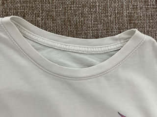 Tricou Nike alb cu print color foto 4