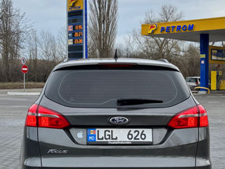 Ford Focus foto 2