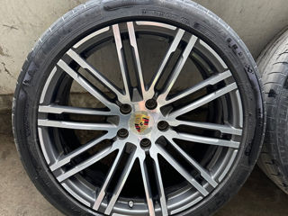 Porsche Cayenne 295/35 R21 foto 6