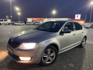 Skoda Octavia foto 2