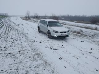 Subaru Outback foto 7