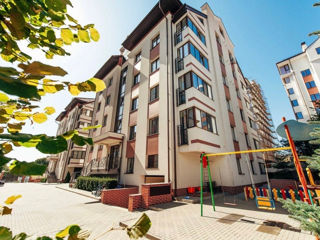 Apartament cu 3 camere, 90 m², Durlești, Chișinău foto 1