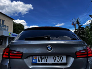 BMW 5 Series foto 5