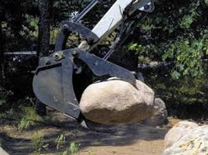 Bobcat - mini-excavator- kamaz- excavator- basculanta- evacuator- încărcări descărcări palete foto 2