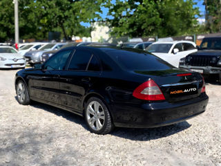 Mercedes E-Class foto 4