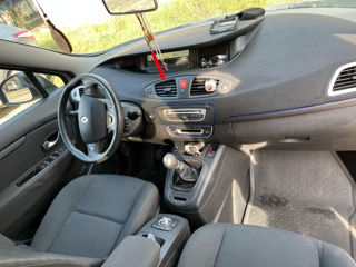 Renault Grand Scenic foto 5