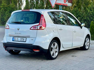 Renault Scenic фото 3