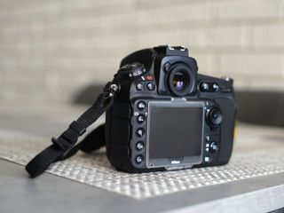Nikon D810+Pixel Vertax MB-D12 Battery Grip foto 4