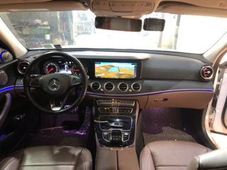 Mercedes E-Class foto 10