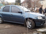 Dacia Logan foto 1