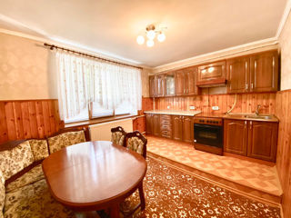 Se oferă spre vînzare casă calitativă în orășelul Cricova pe strada pricipală 145 m.p foto 3