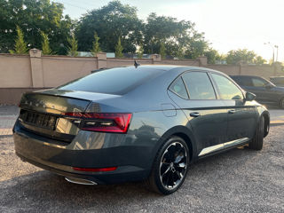 Skoda Superb foto 5