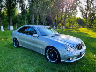 Mercedes E-Class foto 3