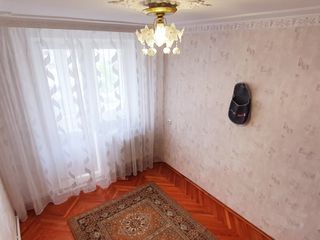 Călărași centru, apartament cu 4 camere, etajul 2, Ștefan Cel Mare 19. foto 5