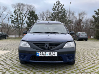 Dacia Logan foto 5