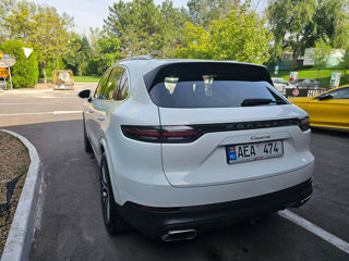 Porsche Cayenne foto 2