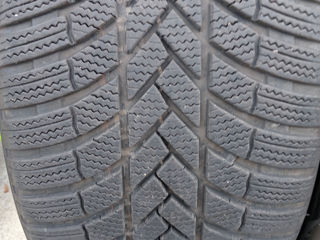 245 40 R18 2 cauciucuri Bridgestone de iarna foto 2