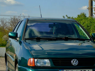 Volkswagen Polo foto 2