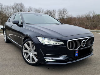 Volvo S90 foto 1