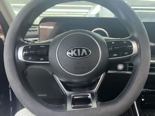 KIA K5 фото 10