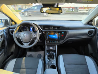 Toyota Auris foto 9