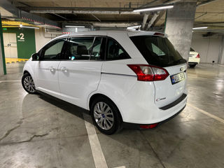 Ford Grand C-MAX foto 4