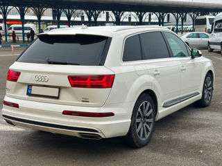 Audi Q7 foto 8