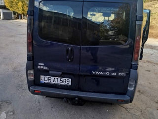 Opel Vivaro foto 4