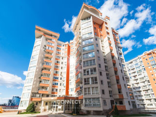 Apartament cu 3 camere, 91 m², Centru, Chișinău