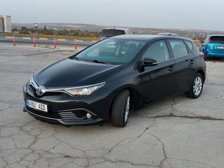 Toyota Auris foto 8