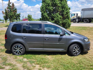 Volkswagen Touran foto 6