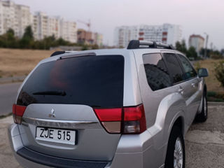 Mitsubishi Pajero foto 2