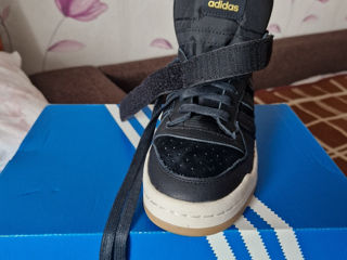 Ботинки Adidas 41размер foto 2