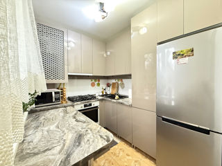 Apartament cu 3 camere, 60 m², 8 cartier, Bălți